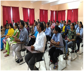 Dr. H.U Tiwari addressing students on Patent Filling2
