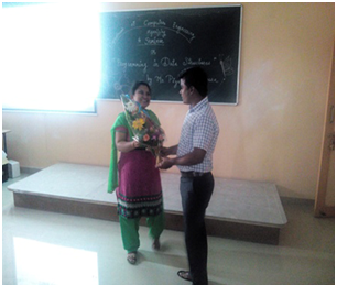 Programming with Data Structure-Felicitation of Speaker
