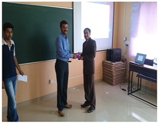 Speaker delivering seminar1
