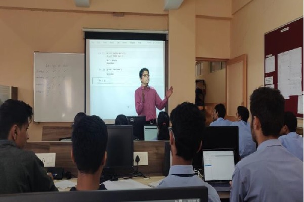 Four Days Workshop On “Data Analytics using Python”